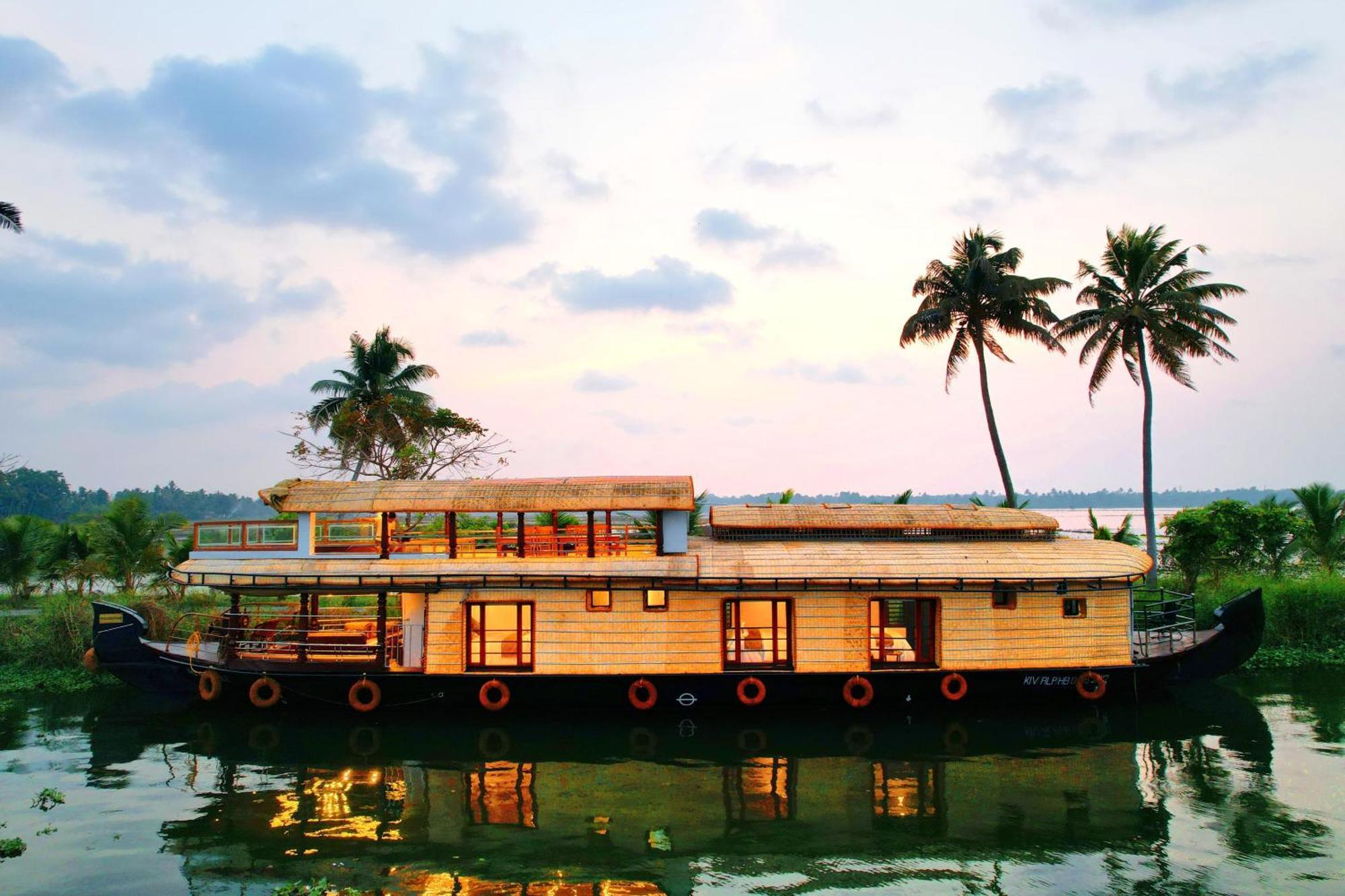 Indraprasthamlakecruise Alappuzha Bagian luar foto
